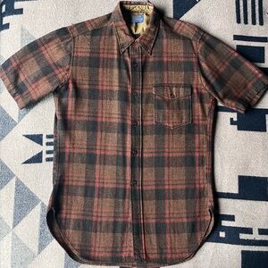 Vintage Pendleton Short-Sleeved Plaid Wool Shirt Women’s Medium